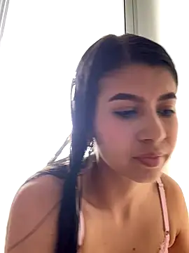 Snapshot of Lenapink19 chatting on October 6, 2025, 7:55 pm Lenapink19 online show from October 6, 2025, 7:55 pm