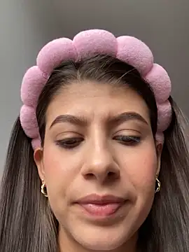 Snapshot of Lenapink19 chatting on October 8, 2025, 9:12 pm Lenapink19 online show from October 8, 2025, 9:12 pm