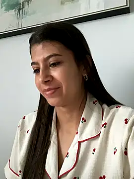 Snapshot of Lenapink19 chatting on October 9, 2025, 4:05 pm Lenapink19 online show from October 9, 2025, 4:05 pm