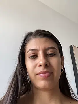 Snapshot of Lenapink19 chatting on October 16, 2025, 4:41 pm Lenapink19 online show from October 16, 2025, 4:41 pm