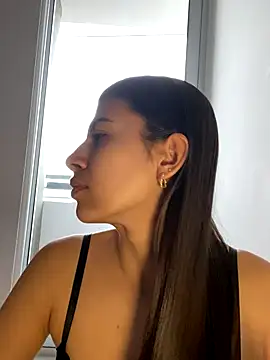 Snapshot of Lenapink19 chatting on November 1, 2025, 9:06 pm Lenapink19 online show from November 1, 2025, 9:06 pm