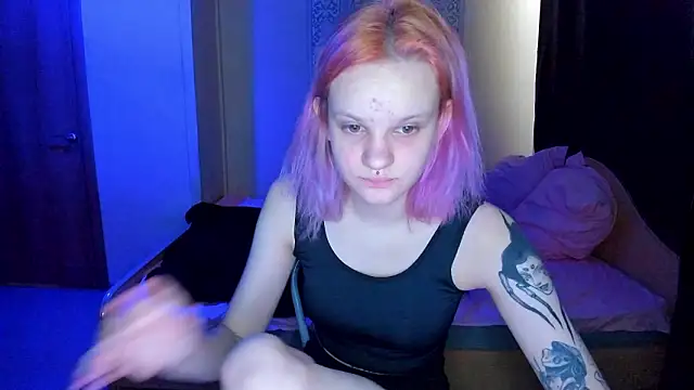 Elieiza xo online show from February 13, 2026, 9:05 am