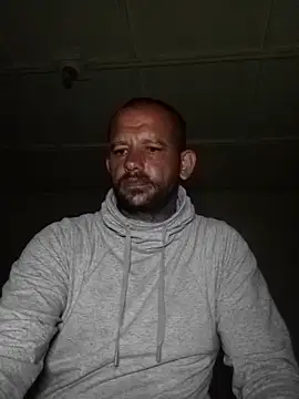 Lekewarmele online show from April 23, 2026, 6:21 pm