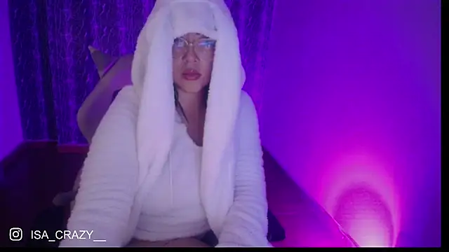 Snapshot of isa__crazy__ chatting on September 19, 2025, 6:26 am isa  crazy   online show from September 19, 2025, 6:26 am