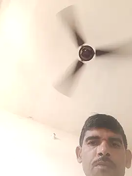 Snapshot of NoxiousFilename chatting on October 13, 2025, 4:23 am NoxiousFilename online show from October 13, 2025, 4:23 am