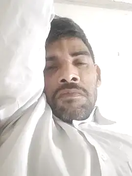 Snapshot of NoxiousFilename chatting on October 23, 2025, 8:29 pm NoxiousFilename online show from October 23, 2025, 8:29 pm