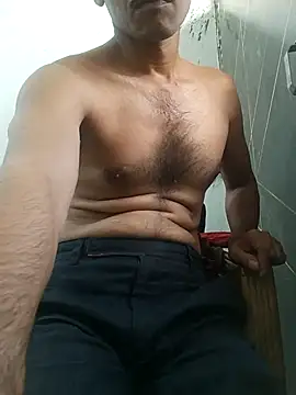 Snapshot of NoxiousFilename chatting on October 26, 2025, 9:37 am NoxiousFilename online show from October 26, 2025, 9:37 am