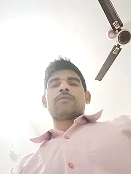 Snapshot of NoxiousFilename chatting on October 29, 2025, 1:35 pm NoxiousFilename online show from October 29, 2025, 1:35 pm