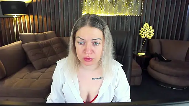 Snapshot of Anna_Snows chatting on March 14, 2026, 6:30 am Anna Snows online show from March 14, 2026, 6:30 am