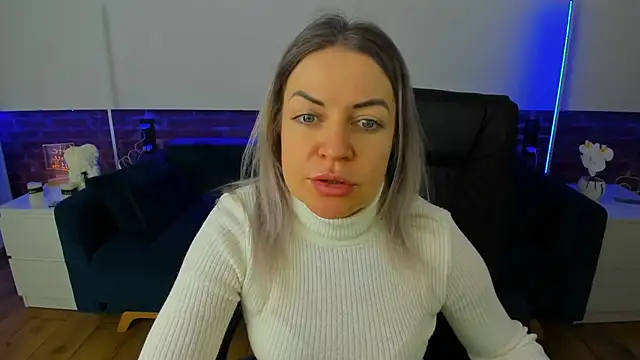 Snapshot of Anna_Snows chatting on March 19, 2026, 6:39 am Anna Snows online show from March 19, 2026, 6:39 am