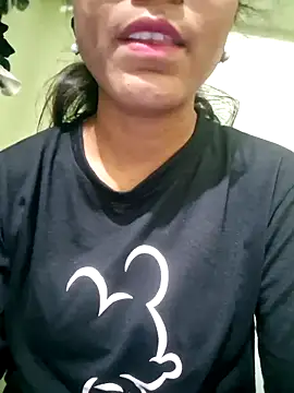 Snapshot of Telugu___Sexygirl___Naidu chatting on June 23, 2026, 4:54 am Telugu Sexygirl Naidu online show from June 23, 2026, 4:54 am