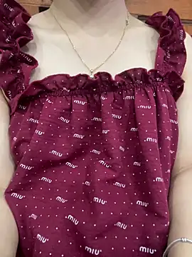 -NhaKy22 online show from October 20, 2025, 2:17 pm