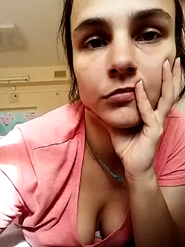 Snapshot of Jenevaonlovex chatting on September 28, 2025, 10:42 am Jenevaonlovex online show from September 28, 2025, 10:42 am