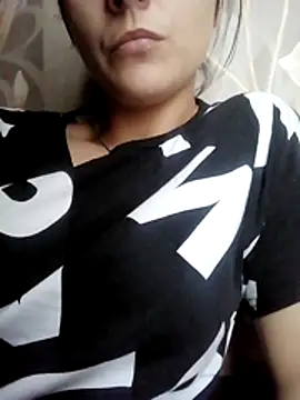 Snapshot of Jenevaonlovex chatting on October 31, 2025, 10:05 am Jenevaonlovex online show from October 31, 2025, 10:05 am