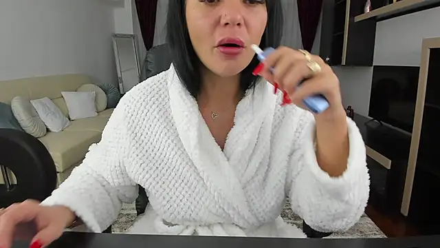 Ella sweety00 online show from January 15, 2026, 3:16 pm