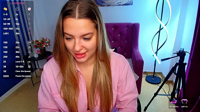 Emma  Ross online show from August 8, 2026, 2:03 am