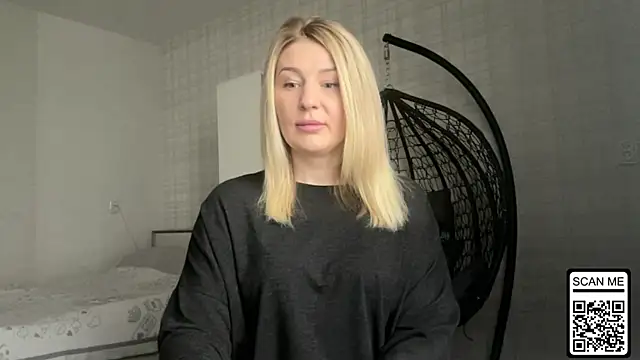 Blondie xoxoxo online show from March 29, 2026, 10:26 am