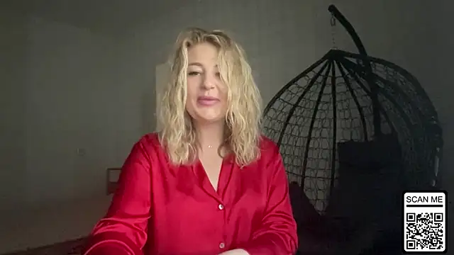 Blondie xoxoxo online show from June 13, 2026, 8:23 am