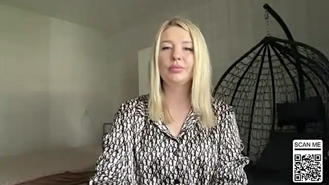 Blondie xoxoxo online show from June 17, 2026, 8:39 am