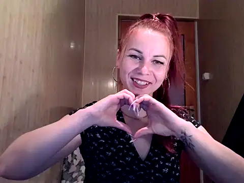 Snapshot of Kisa26311 chatting on October 27, 2025, 8:29 am Kisa26311 online show from October 27, 2025, 8:29 am