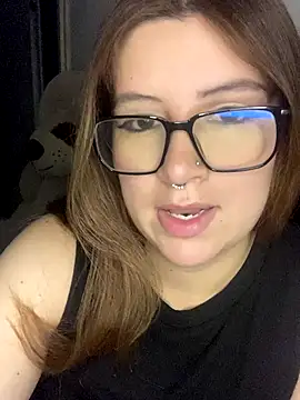 Snapshot of Blair_Bunnyy chatting on October 2, 2025, 9:05 am Blair Bunnyy online show from October 2, 2025, 9:05 am