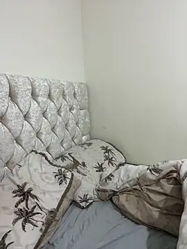 Snapshot of Charsworld chatting on March 3, 2026, 8:42 am Charsworld online show from March 3, 2026, 8:42 am