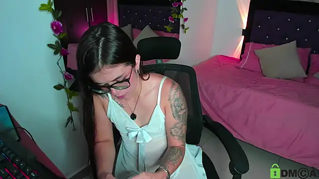 Cutegirl gh online show from September 9, 2025, 3:39 am