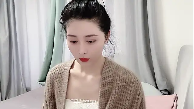 Ianxuan online show from September 18, 2025, 7:10 am