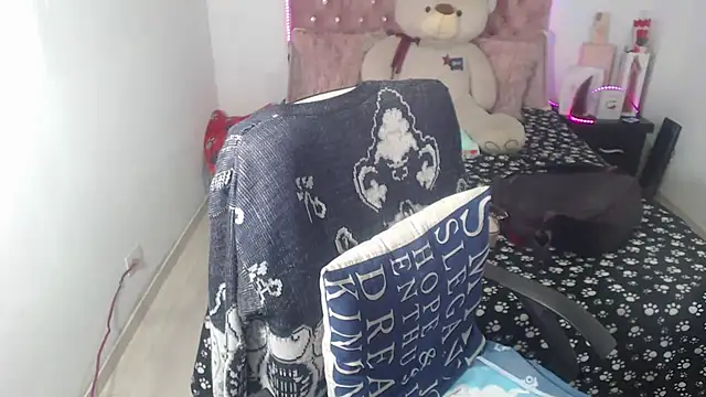 Snapshot of patty_squirt_ chatting on October 29, 2025, 2:47 am patty squirt online show from October 29, 2025, 2:47 am