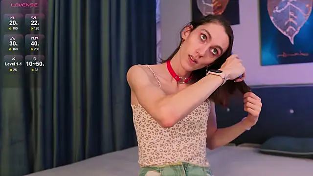 melody gepard online show from October 21, 2025, 9:37 pm