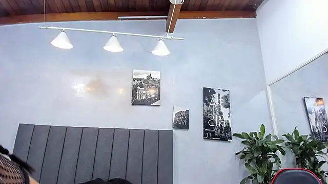 Snapshot of violet_and_myers chatting on September 26, 2025, 11:36 am violet and myers online show from September 26, 2025, 11:36 am