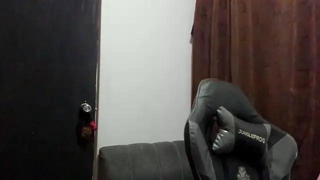 violet and myers online show from May 8, 2026, 8:14 pm