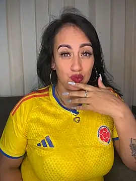  ruby manrique  online show from June 18, 2026, 2:12 am