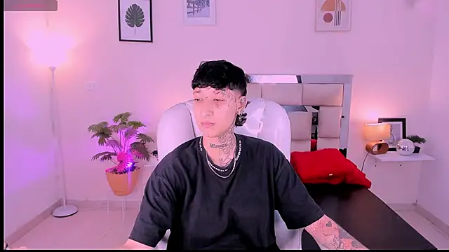 Snapshot of Luci_Rose chatting on September 30, 2025, 3:06 pm Luci Rose online show from September 30, 2025, 3:06 pm