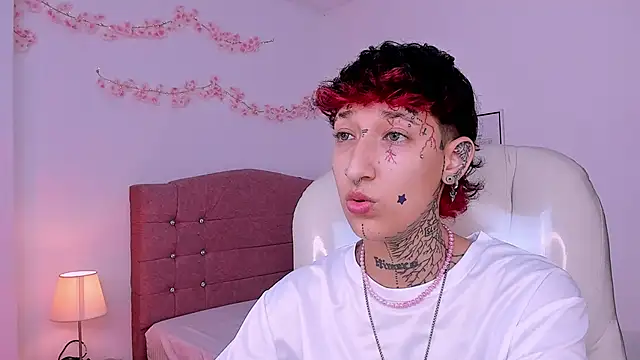 Luci Rose online show from February 20, 2026, 6:37 am