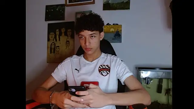 Xtremeplay 18 online show from October 24, 2025, 9:22 pm