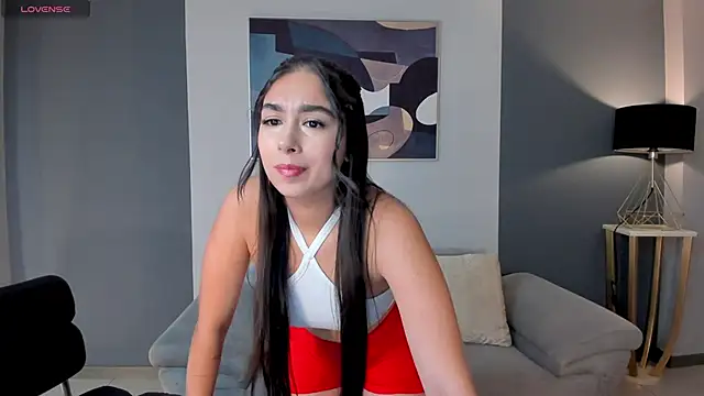 Snapshot of VeronicaBlue chatting on October 4, 2025, 10:24 am VeronicaBlue online show from October 4, 2025, 10:24 am