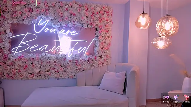 VeronicaBlue online show from March 19, 2026, 10:30 am