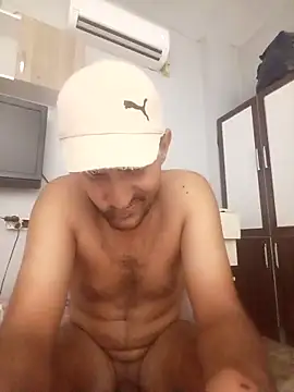 Muratcan33 online show from September 19, 2025, 12:45 am