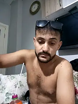 Muratcan33 online show from October 5, 2025, 7:01 pm