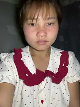 EllyBaby20 online show from June 12, 2026, 9:14 pm