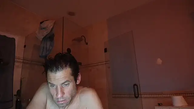 Snapshot of TallDrink11 chatting on December 21, 2025, 8:32 am TallDrink11 online show from December 21, 2025, 8:32 am