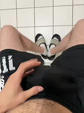 Dicksxd online show from July 18, 2026, 8:07 am