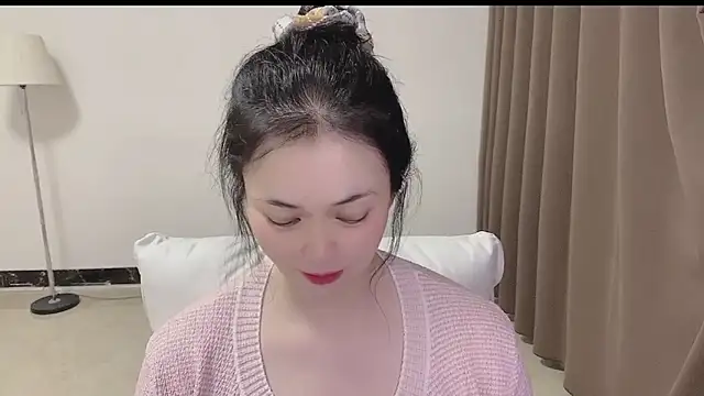 zora-168 online show from October 20, 2025, 3:12 pm