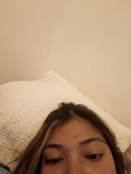 Snapshot of briannalove222 chatting on February 28, 2026, 3:18 am briannalove222 online show from February 28, 2026, 3:18 am