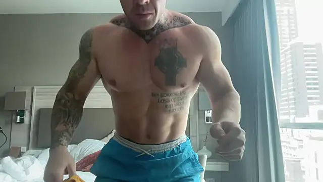 irishdaddyxxl online show from October 1, 2025, 7:25 am
