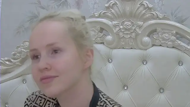 EllieFrosty  online show from March 2, 2026, 5:20 pm