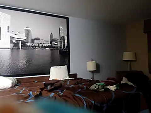 Lonzos28 online show from December 14, 2025, 11:37 am