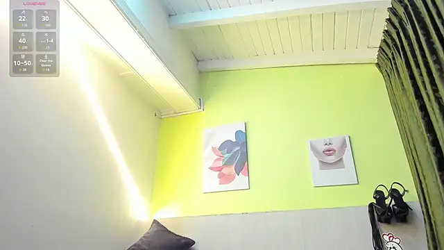 Snapshot of AtheneaArbelaez_ chatting on September 30, 2025, 12:43 pm AtheneaArbelaez online show from September 30, 2025, 12:43 pm