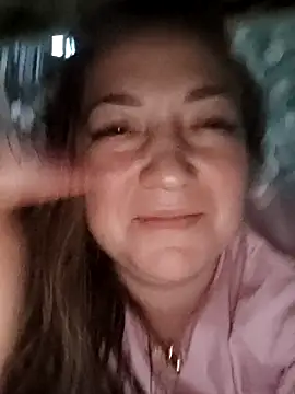 Snapshot of Kiss_Eva chatting on December 21, 2025, 9:22 pm Kiss Eva online show from December 21, 2025, 9:22 pm